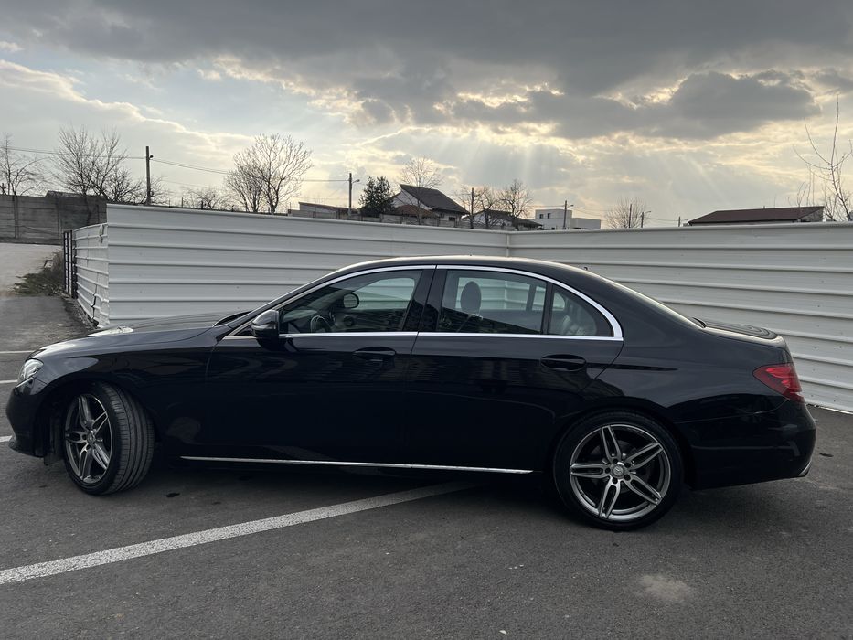 Mercedes-Benz E class 220d W213