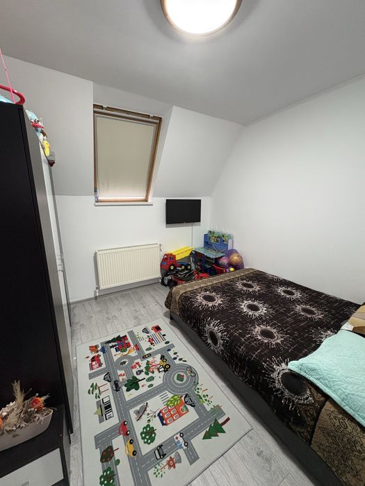 Vand apartament 3 camere Stefanesti