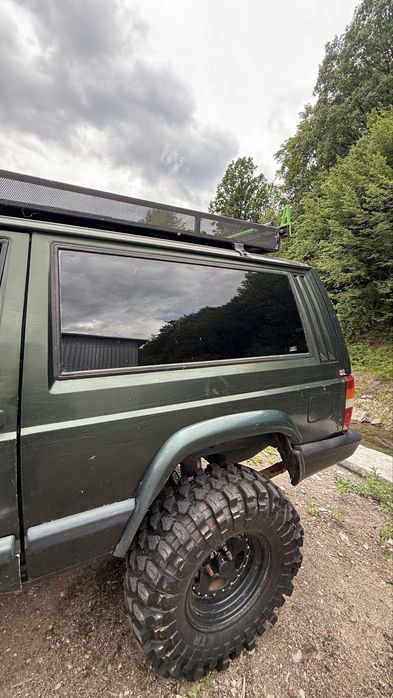 JEEP Cherokee 1997 — imagine 2