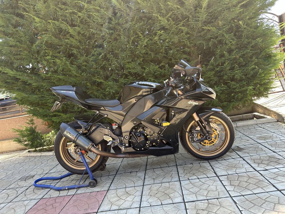 Vand Kawasaki zx10r 2008 impecabil