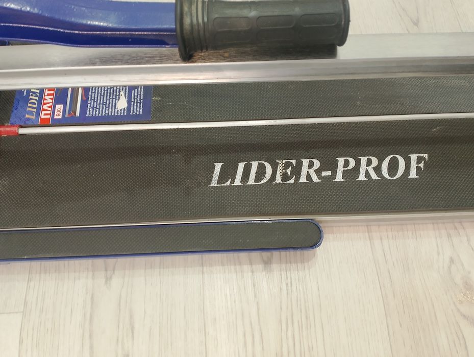 Продам плиткорез