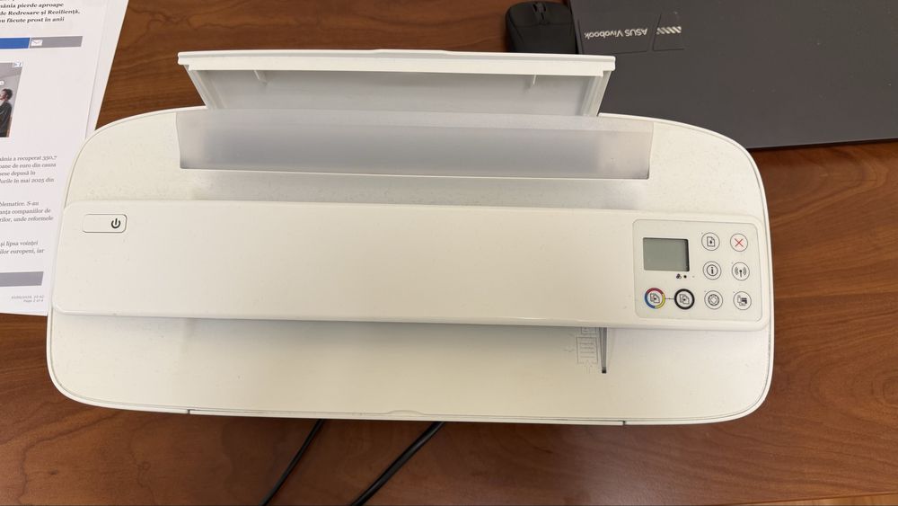 Imprimanta HP DeskJet  3750 multifunctionala