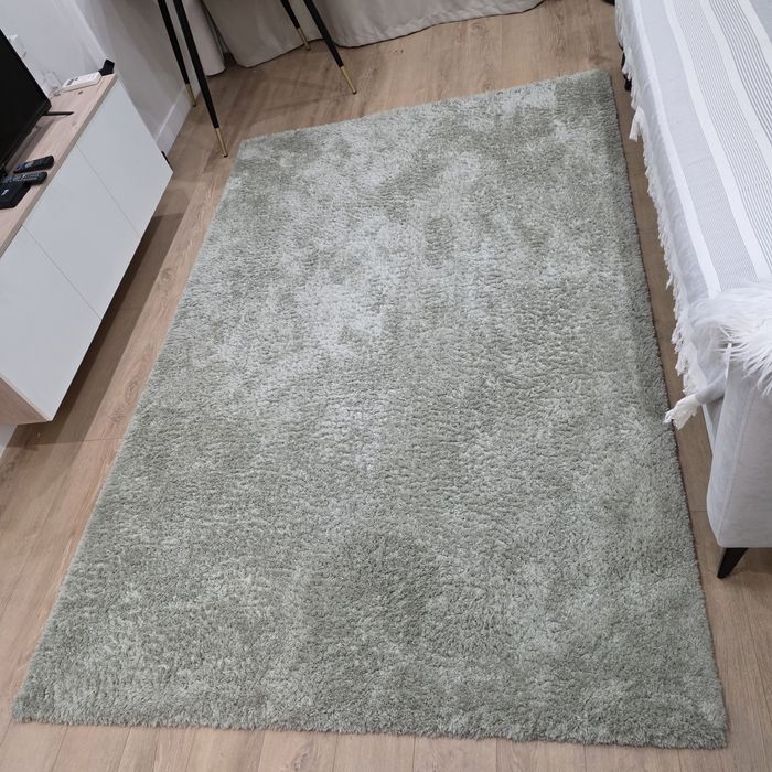 Продается ковер ворсовый