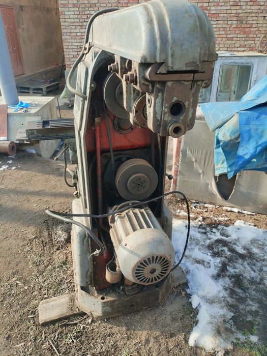 Фрезерный станок