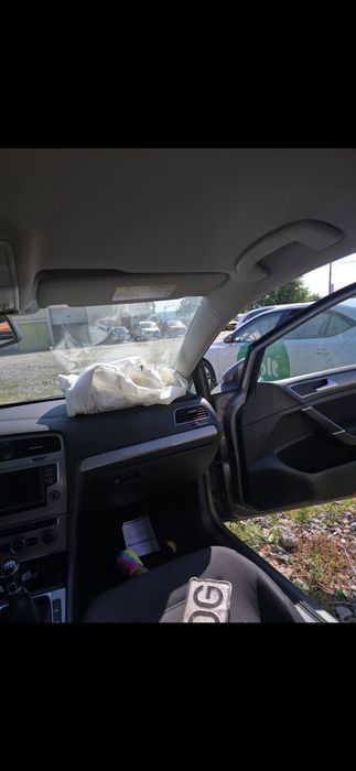 Golf 7 1.6 tdi avariat