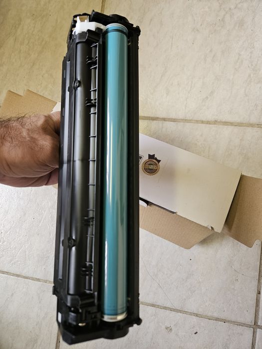 Продава св оригинална празна тонер касета