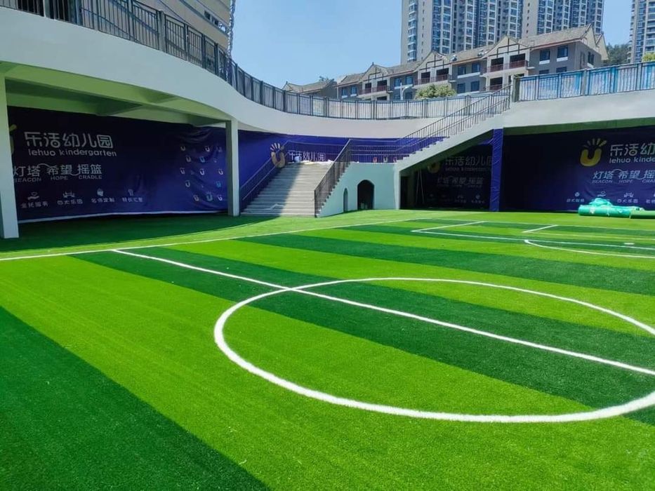 Искуствиний Газони из первых рук