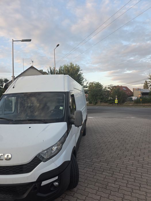 Vând iveco daily 2017  35 -210 motor 3000   210 cai