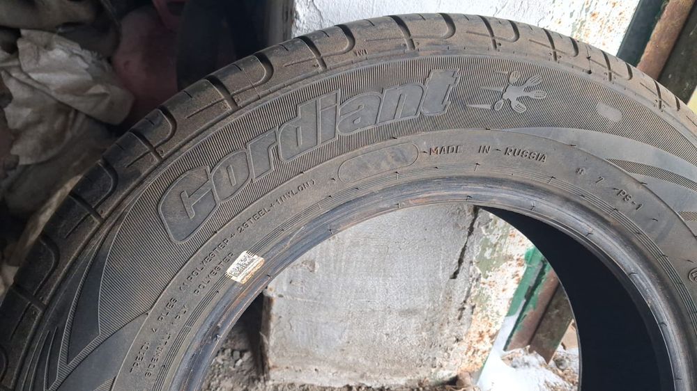 Продам комплект летней резины