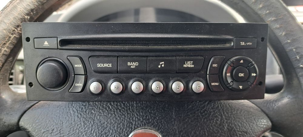 Radio original si boxe compatibil Fiat Scudo, Peugeot Expert, Citroen