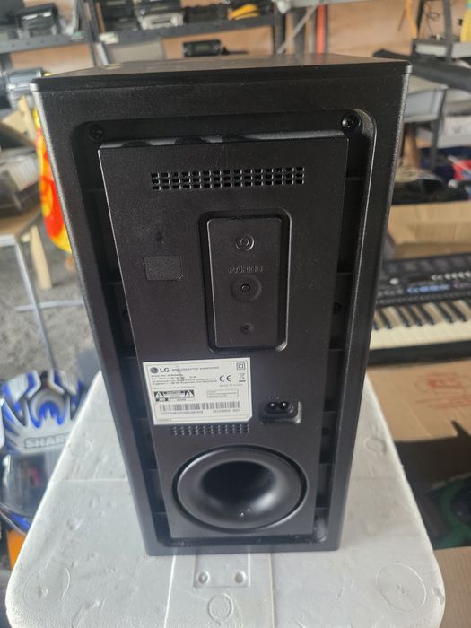 Vand subwoofer LG