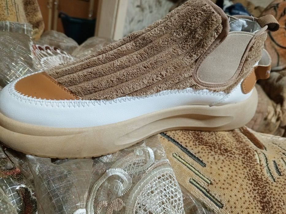 Абсолютно новые макасины