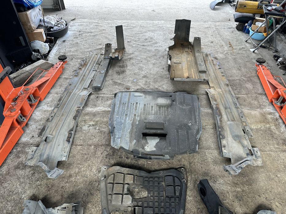 Кори под мотор и купе за BMW X5 E53