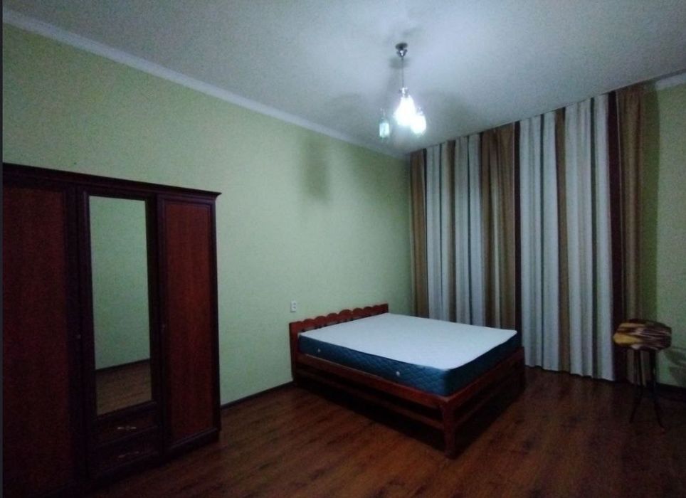 Аренда квартиры максим горький бий буз базар Салам чайхана художник