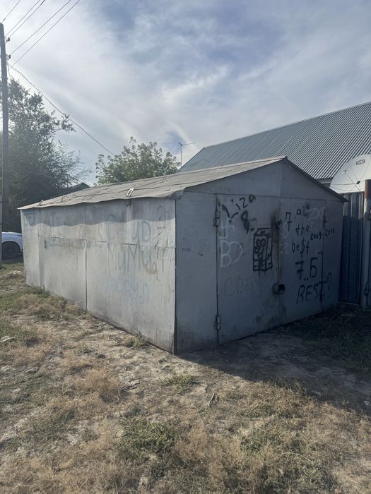 Продам металлический гараж