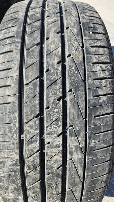 Летни гуми Hankook 235/55/18
