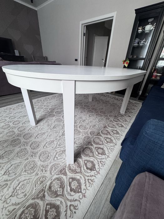 Продам стол икеа