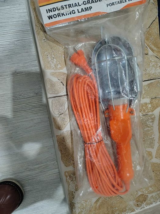 vand lampa in stare noua