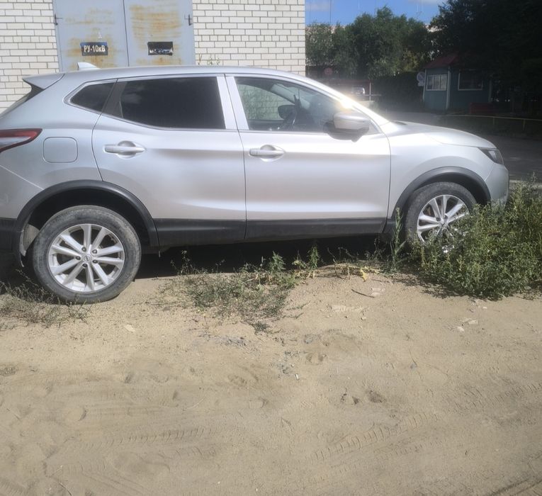 Продам машину Nissan Qashgai