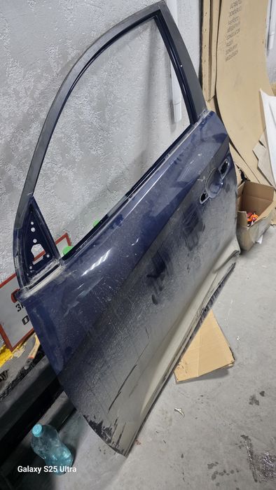 Продам дверь на  Hyundai tucson