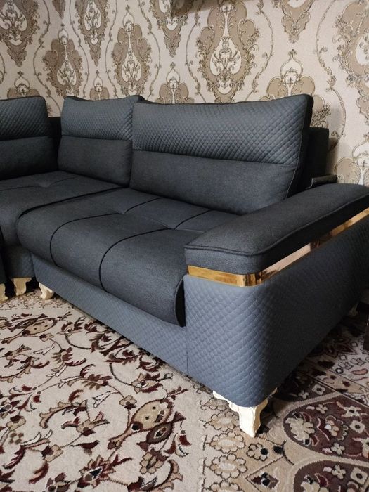 Уголок для большой семьи новый