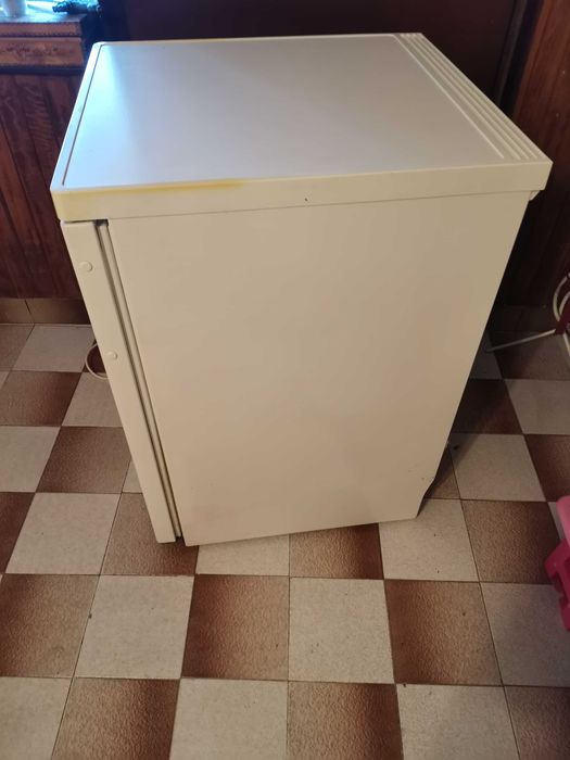 Хладилник Miele 85см/55см/60см