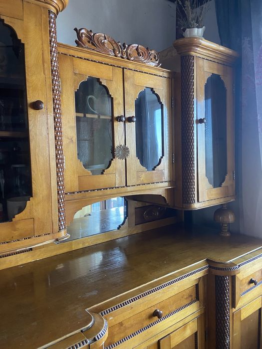 Буфет дерево , антикварный