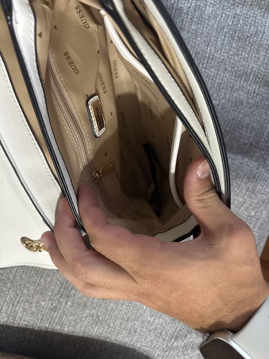 Geanta Guess Noua