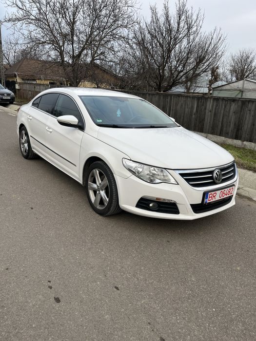Vând VW Passat CC 2.0 Tdi 140 Cp