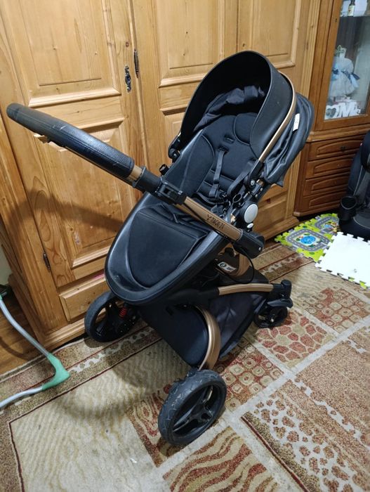 De vânzare Cărucior 2/1