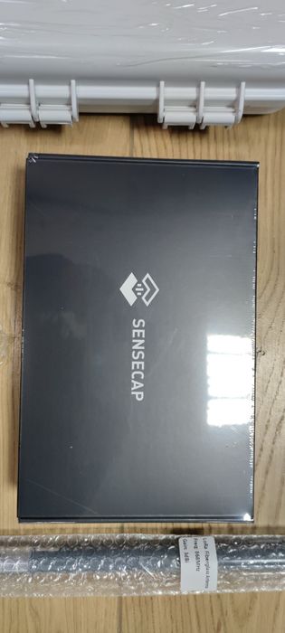 Нов Sensecap M1 Helium Антена Кабел Бокс Стойка пълен пакет