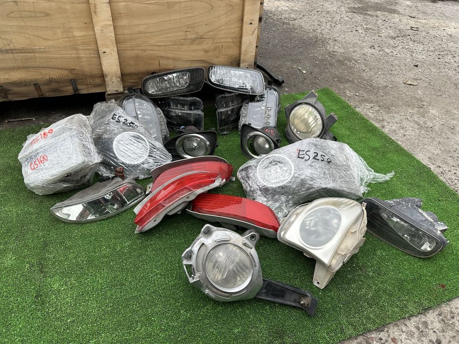 Туманник Тойота Лексус Toyota Lexus