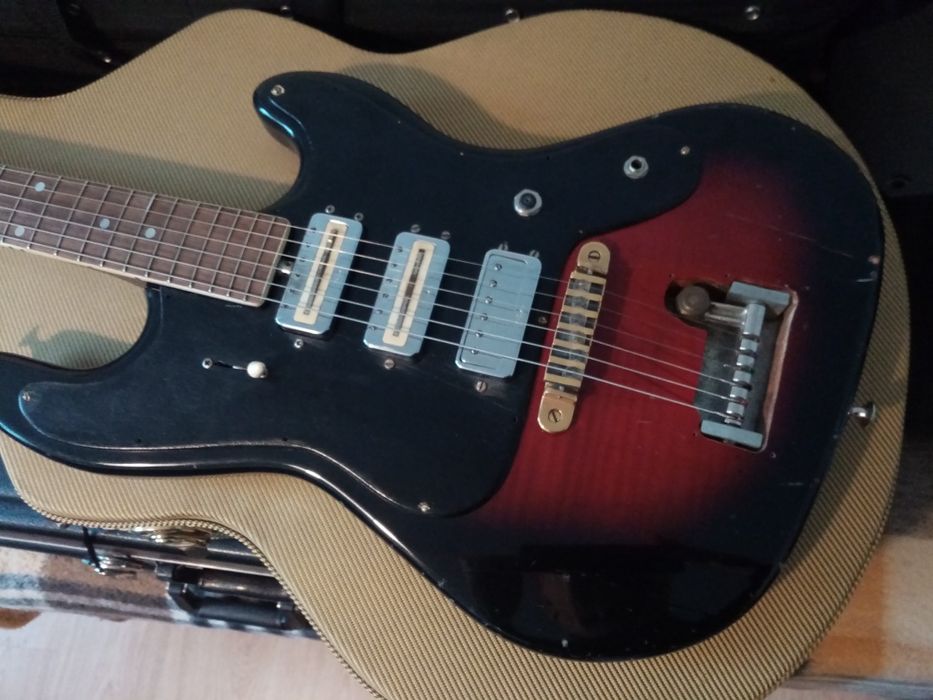 Hofner Strat HSS,1968г Made in Germany, All original.