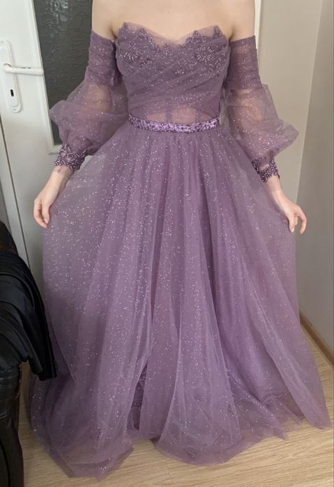 Официална лилава рокля