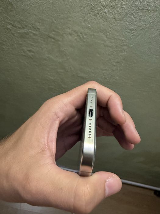 Iphone 15 Pro Max  Natural Titanium