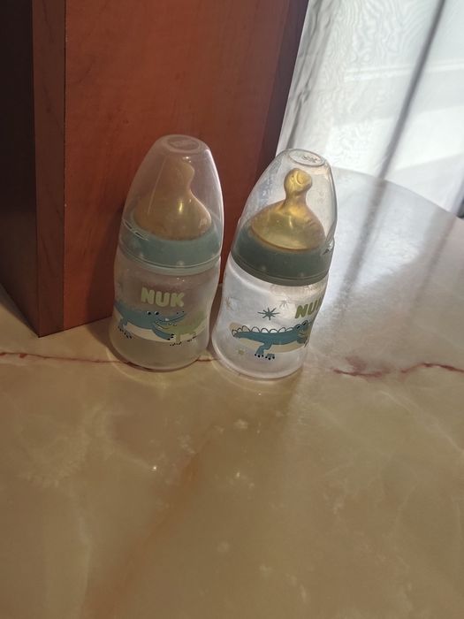 Бутылочка для кормления