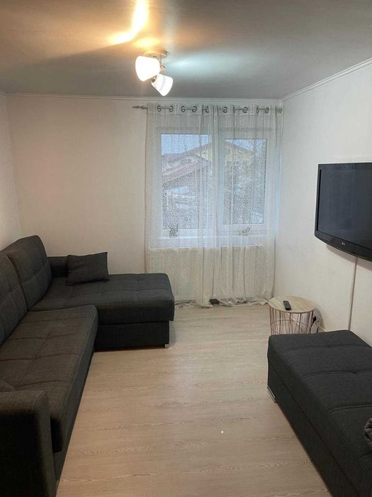 Inchiriez apartament cu 3 camere