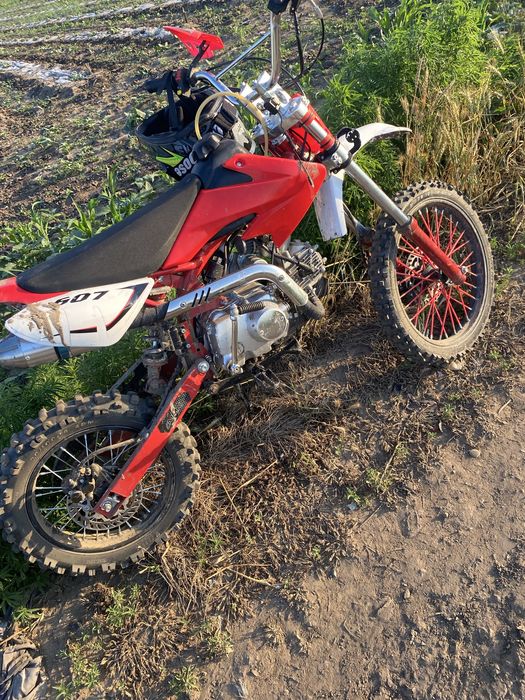 Cross 125 cititi descrierea!!