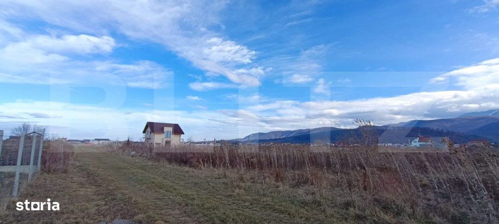 Urgent !Teren intravilan cu utilitati - Zarnesti