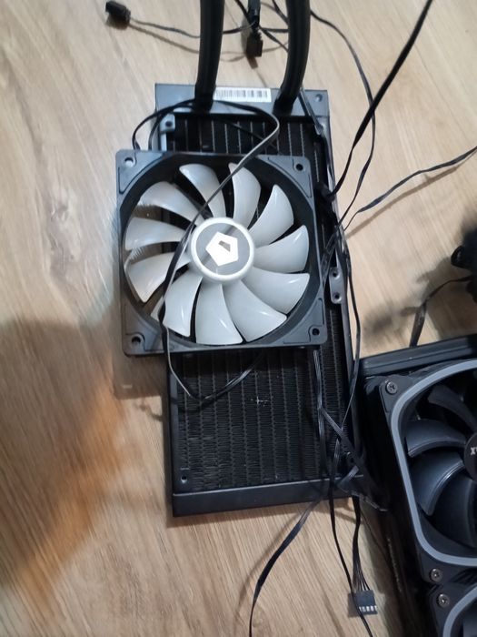 Cooler Aio Enermax(Amd) id Cooling(intel ) defecte