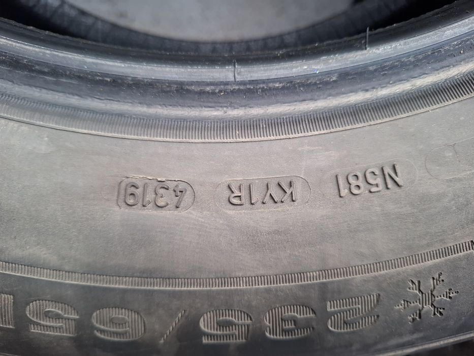Anvelope DUNLOP 235/65 R17 WINTET