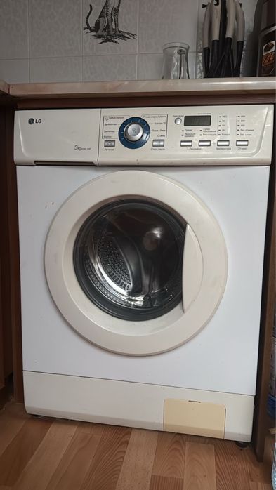 Продам стиральнцю машину