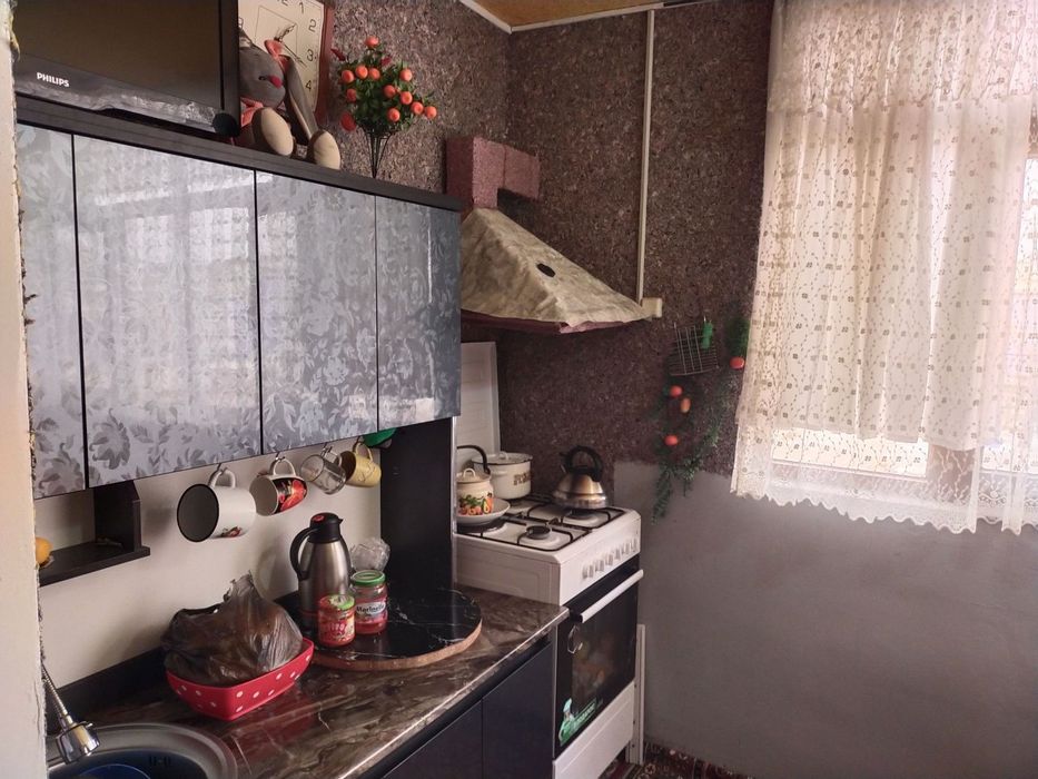 Уй сотилади 3 . 2 .1 хона 3та уй