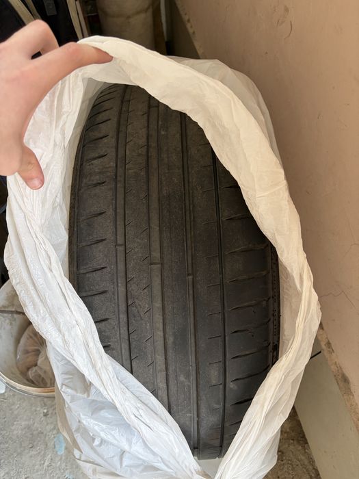 Michelin pilot sport 4 R19 шины