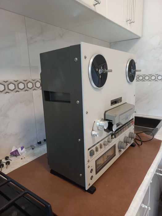 Катушечный магнитофон TEAC X-10R