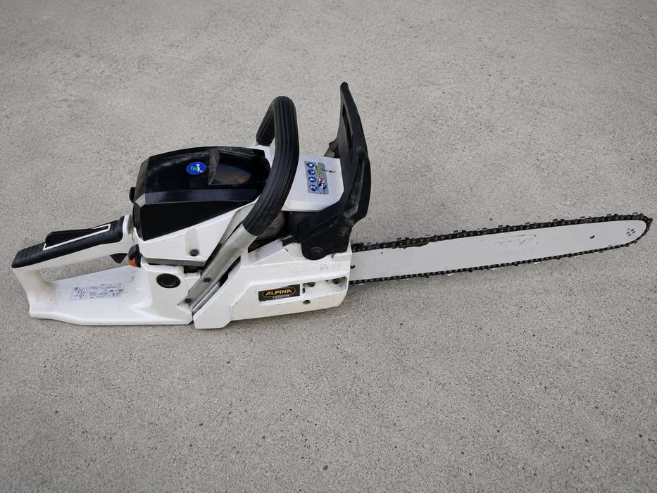Vând drujba Alpina C46