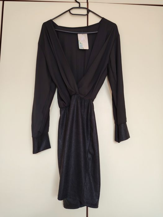 Дамска черна рокля