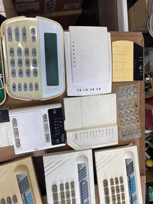 Електронна скрап. Клавиатури за СОТ централи.