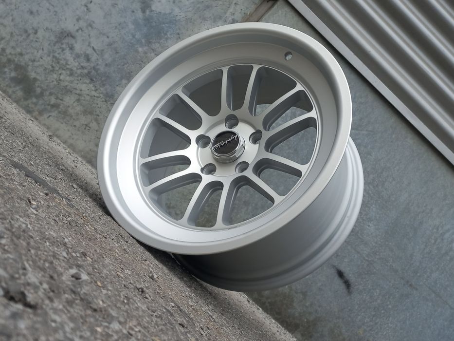 17.5х114.3 Japan dynamics 8j et28 9j et20 Satin grey.Honda toyota mits