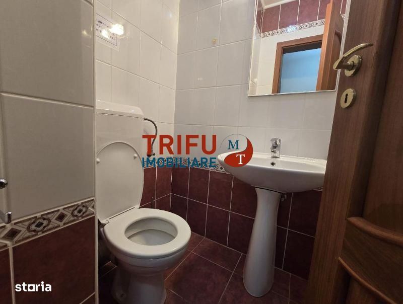 Apartament 3 camere Blocuri Pomponio Piata